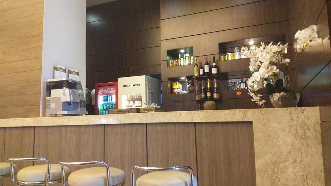 Class Hotel Varginha Варжиня Екстериор снимка