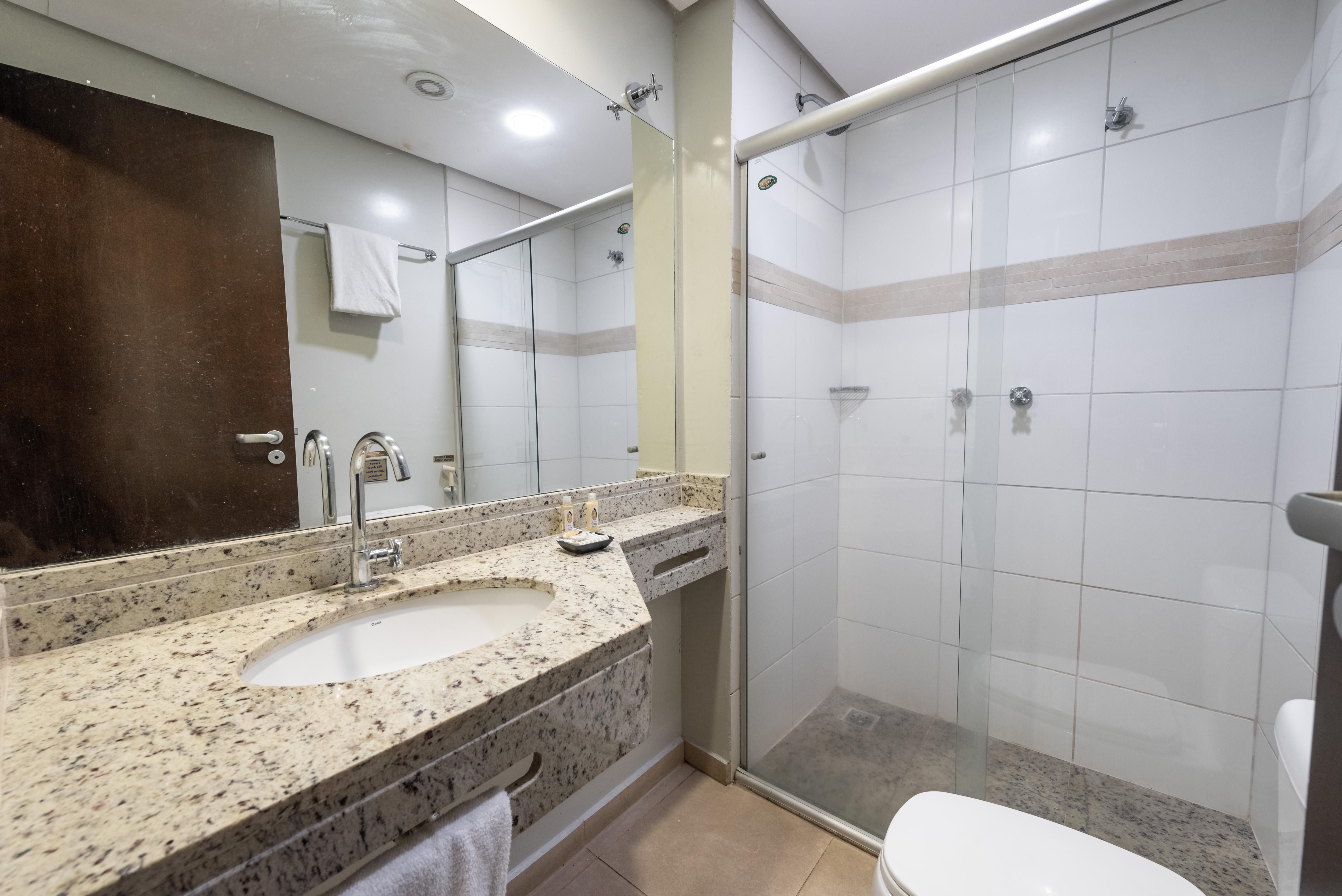 Class Hotel Varginha Варжиня Екстериор снимка