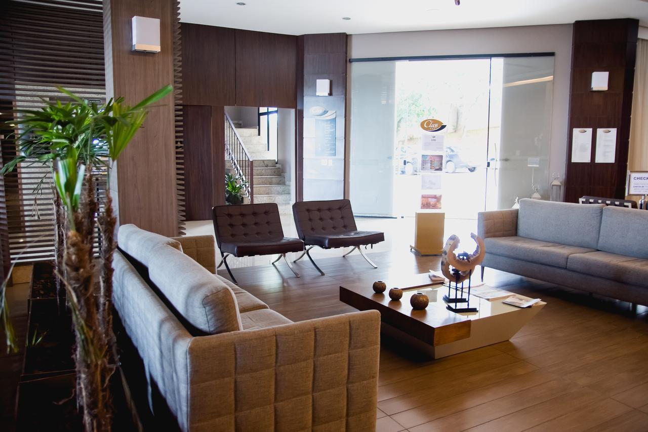 Class Hotel Varginha Варжиня Екстериор снимка