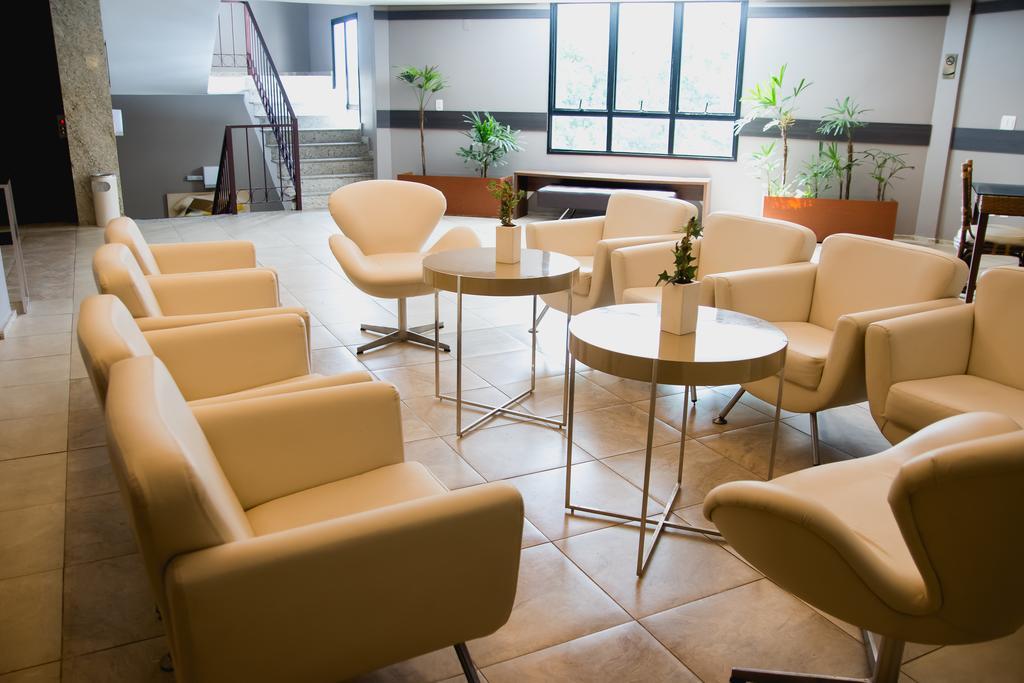 Class Hotel Varginha Варжиня Екстериор снимка