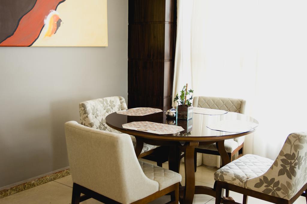 Class Hotel Varginha Варжиня Екстериор снимка