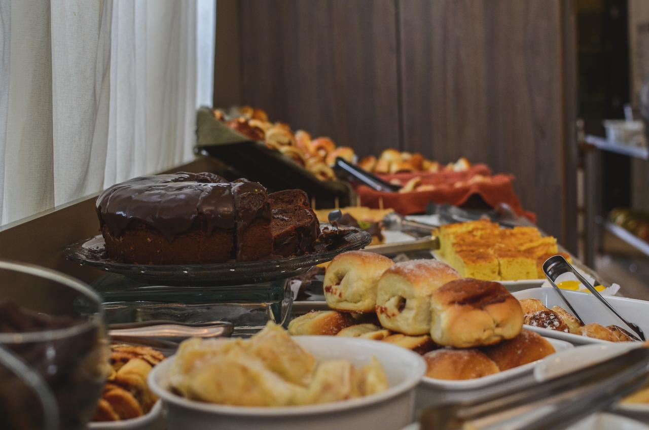 Class Hotel Varginha Варжиня Екстериор снимка