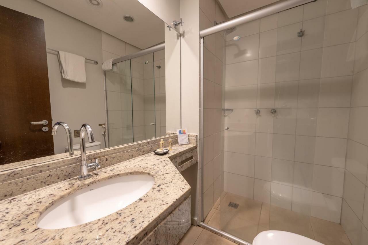 Class Hotel Varginha Варжиня Екстериор снимка