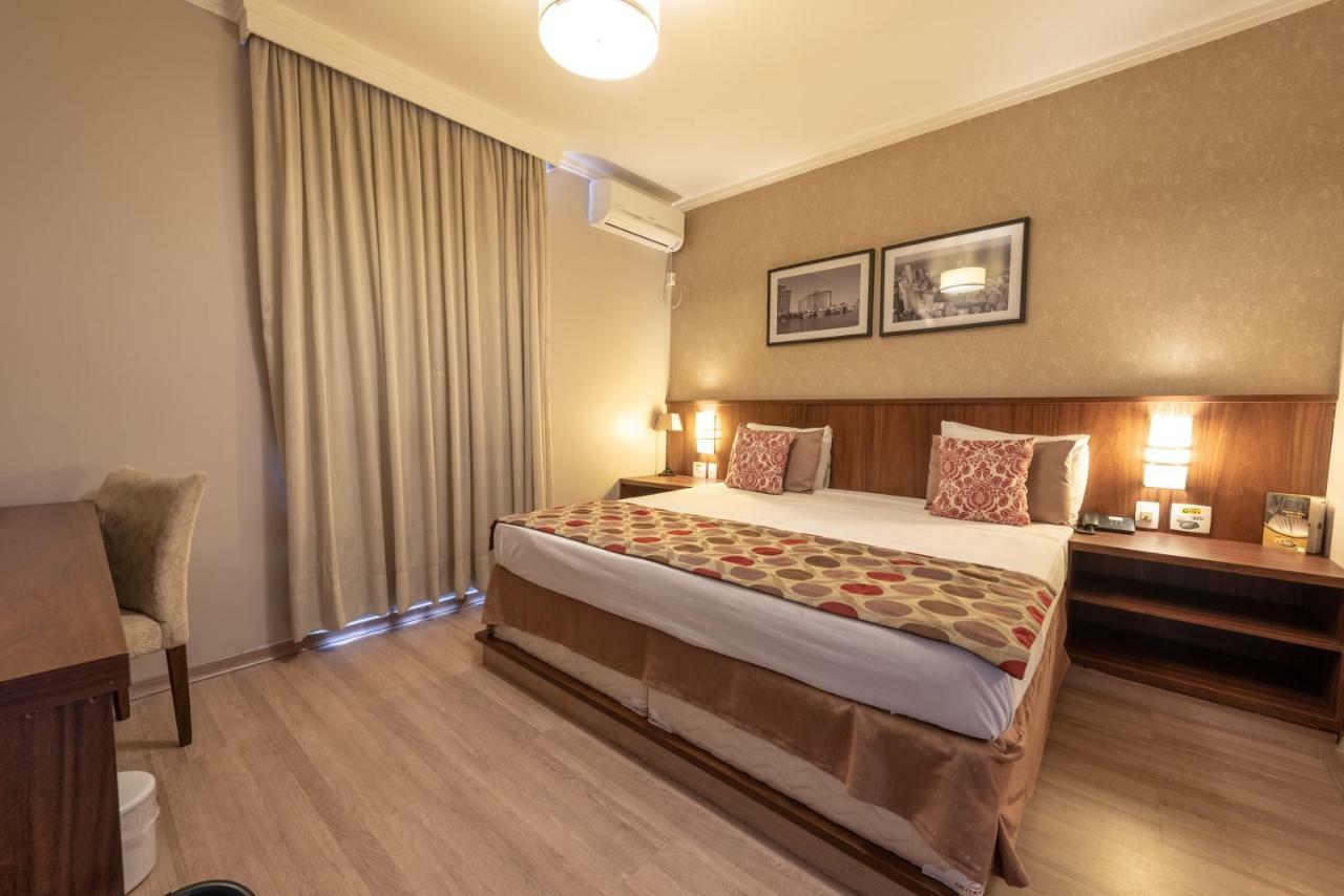 Class Hotel Varginha Варжиня Екстериор снимка